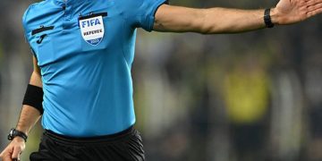 Fenerbahçe-Lyon maçının hakemi belli oldu