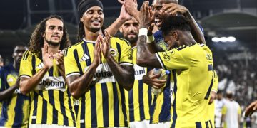 Fenerbahçe, Şampiyonlar Ligi’nde play-off turuna yükseldi