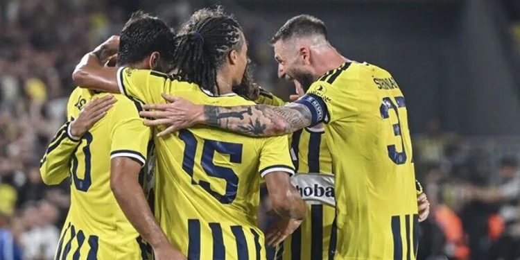Fenerbahçe, Süper Lig’deki ilk maçına 13 eksikle çıkacak
