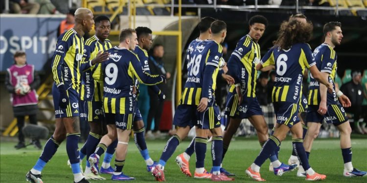 Fenerbahçe ile Konyaspor 51. kez karşı karşıya