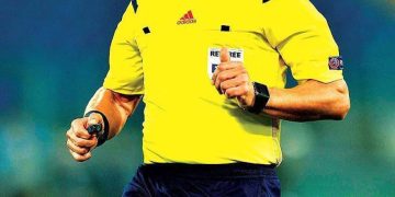 Fenerbahçe ve Beşiktaş’ın Avrupa’da rövanş karşılaşmalarının hakemleri açılandı