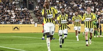 Fenerbahçe’nin Avrupa geliri büyüyor: Hedef 18.6 milyon euro