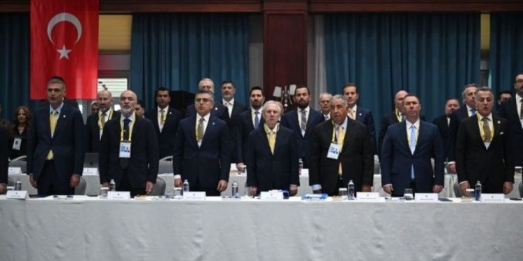 Fenerbahçe’nin toplam borcu 27 milyar 961 milyon lira