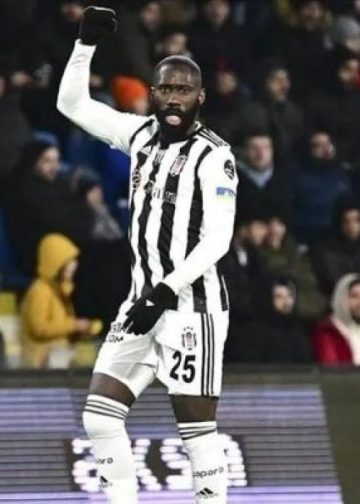 Konyaspor, Sunderland’dan Masuaku’yu bedelsiz transfer ediyor