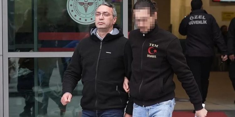 Mahir Polat kalp krizi şüphesiyle hastaneye kaldırıldı