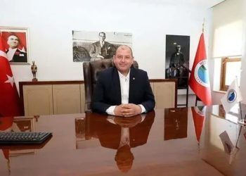Menderes Belediye Başkanı İlkay Çiçek görevden uzaklaştırıldı