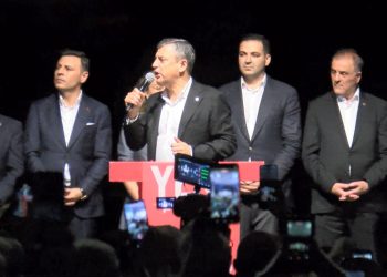 Özgür Özel: Zor günler eninde sonunda bitecek