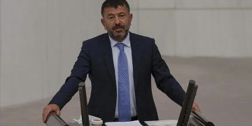 Veli Ağbaba ve ailesine tehdit ve şantaj soruşturması: 4 şüpheli tutuklandı