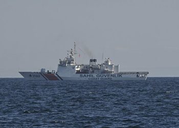 Batan geminin enkazı 720 metre derinlikte bulundu: ROV ile ismi görüntülendi
