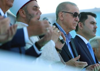 Cumhurbaşkanı Erdoğan: Kavgayla işimiz olmaz gündemimiz sadece hizmet