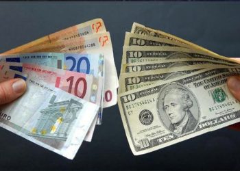 Döviz piyasasında tarihi gün! Dolar ve eurodan yeni zirve