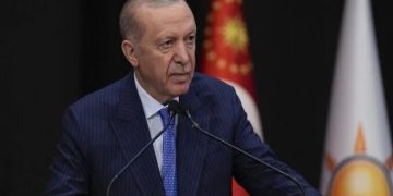 Erdoğan: Nefsine yenik düşenle vedalaşır yolumuza devam ederiz