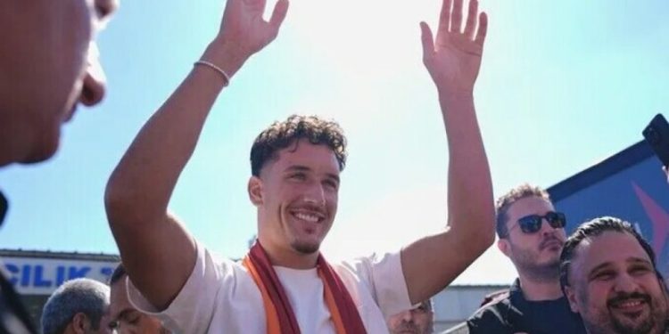 Galatasaray Deniz Gül’ü kadrosuna kattı