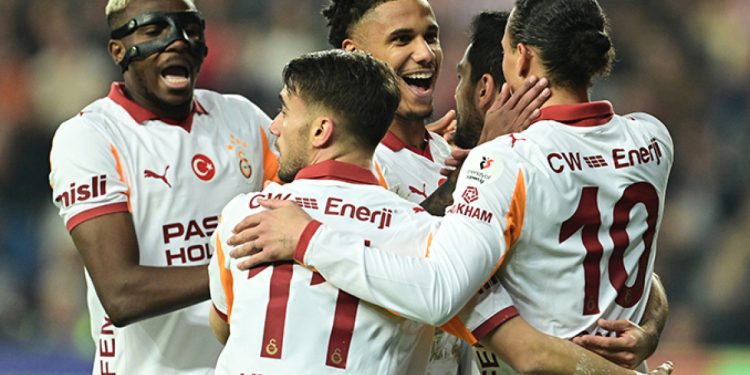 Galatasaray, bugün Sporting’e konuk olacak