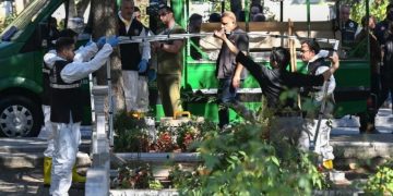 Kaşif Kozinoğlu’nun mezarı açıldı