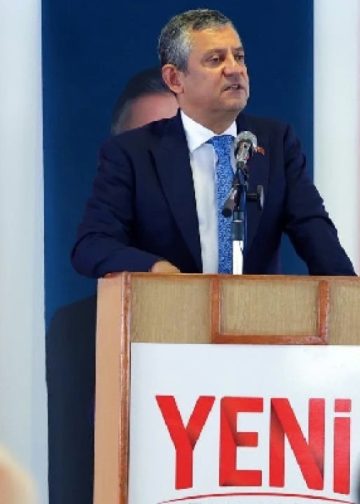 Özel’den emekli polisin intiharı sonrası tepki: Sosyal patlamanın eşiğindeyiz