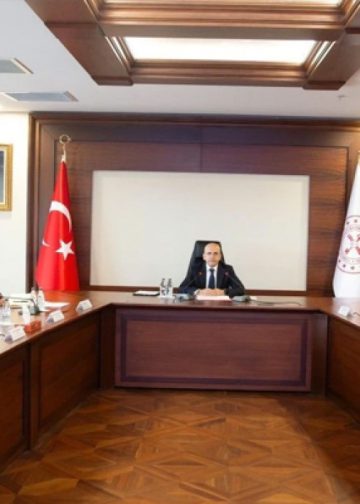 Piyasalar yangın yeri: Finansal İstikrar Komitesi yarın toplanıyor