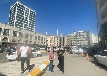 Şanlıurfa’da 5,4 büyüklüğünde deprem: Birçok ilde hissedildi