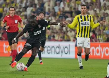 Süper Lig’de sezonun ilk derbisi Kartal’ın: Beşiktaş deplasmanda 3 puanı kaptı