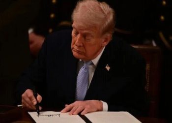 Trump, Danimarka ve Grönland’la anlaşma imzaladı