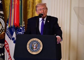 Trump 24 saat dolmadan fikir değiştirdi: Savaşın sonu için yeni tarih
