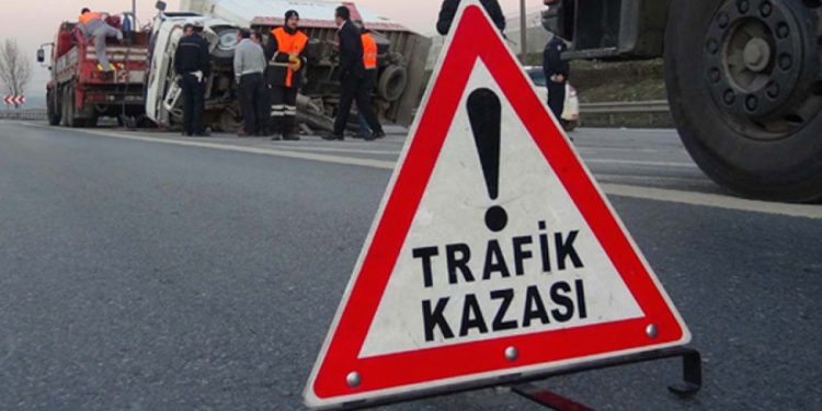 Vatandaşlık bilgileri hırsızlarına operasyon