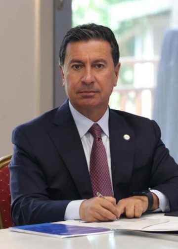 Ahmet Aras CHP’den istifa etti