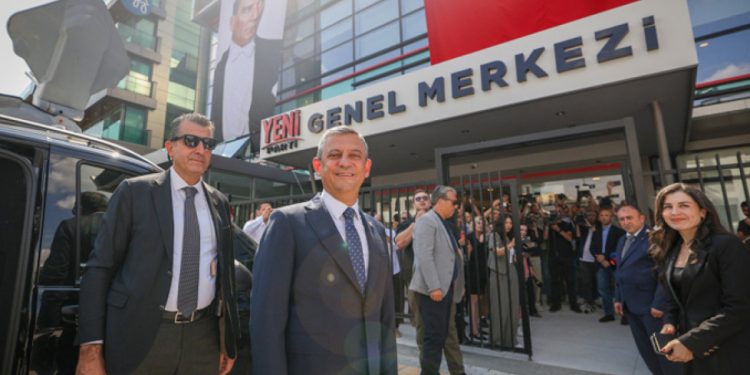 Anayasa Mahkemesi “Yeni Parti” kararını verdi