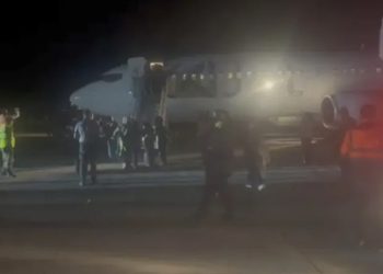 Ankara’dan kalkan yolcu uçağında patlayıcı madde alarmı!