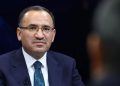 Bekir Bozdağ AK Parti Meclis Başkanvekilliği görevinden istifa etti