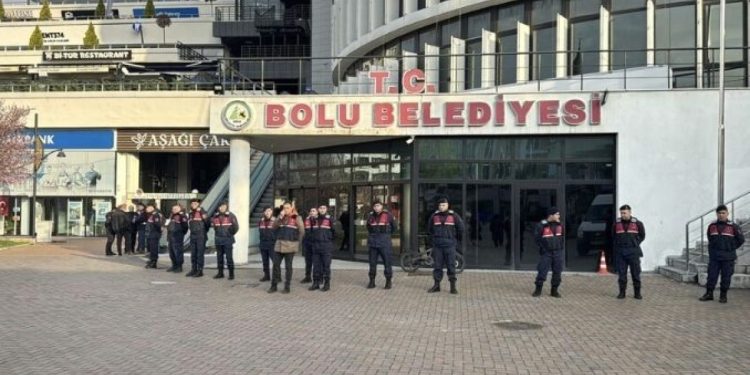 Bolu Belediye Başkan Yardımcısı gözaltına alındı