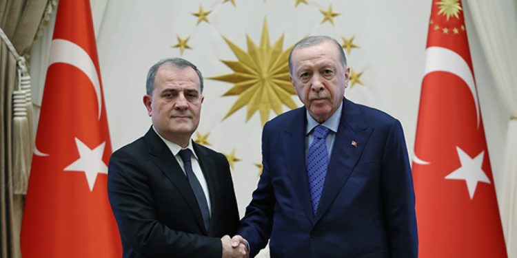 Cumhurbaşkanı Erdoğan, Azerbaycan Dışişleri Bakanı Bayramov’u kabul etti