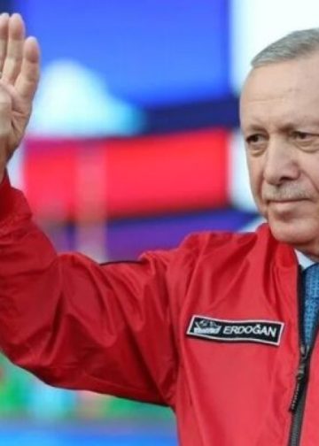 Cumhurbaşkanı Erdoğan: Savunma sanayisinde devrime imza atıyoruz