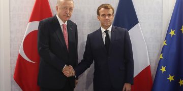 Erdoğan Macron’u COP31 Liderler Zirvesi’ne davet etti