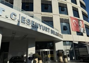 Esenyurt’ta yolsuzluk operasyonu: 10 kişiye tutuklama talebi!