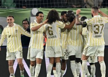 Fenerbahçe, Şampiyonlar Ligi’nde Aston Villa karşısında