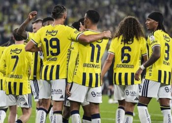 Fenerbahçe, UEFA Şampiyonlar Ligi’nde Slavia Prag’ı konuk edecek