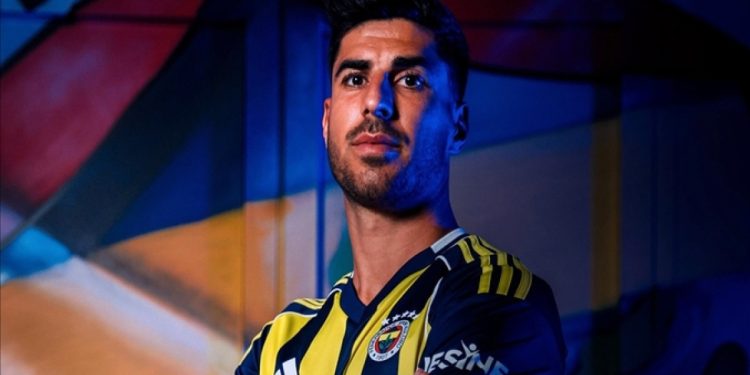 Fenerbahçe taraftarlarını üzecek haber: Asensio sezonu kapattı
