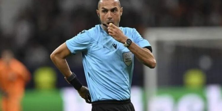 Galatasaray-Barcelona maçının hakemi belli oldu