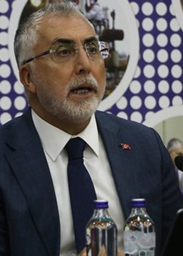 Kamu işçilerinin gözü 2027-2028 zamlarında: Bakan Işıkhan tarihleri açıkladı