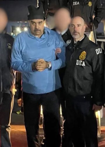 Maduro mahkemede hakkındaki suçlamaları reddetti