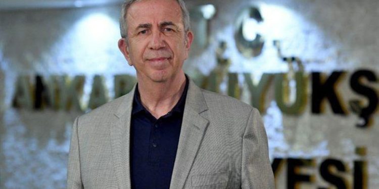 Mansur Yavaş’ın parti değiştireceği iddialarına yalanlama