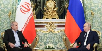 Pezeşkiyan-Putin görüşmesinde ABD ve savaş gündemi