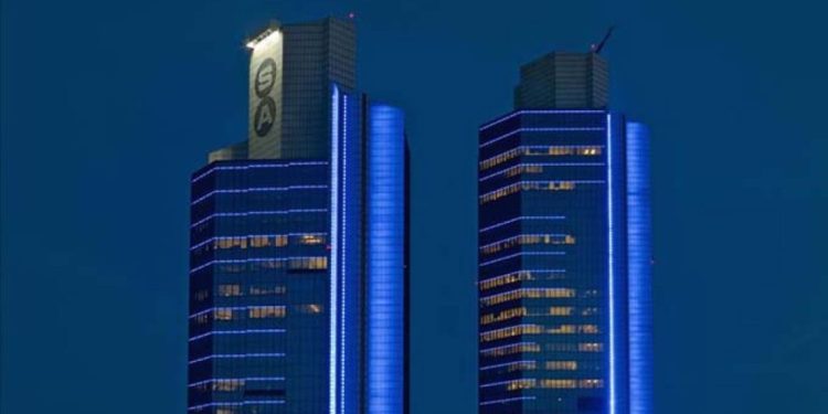 Sabancı Holding’de aile üyeleri ve üst yönetim hisselerine sahip çıktı