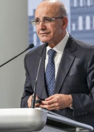 Şimşek: Türkiye 18-20 yıllık bir fırsat penceresine sahip