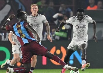 Trabzonspor Hearts’ı 2-0 mağlup etti